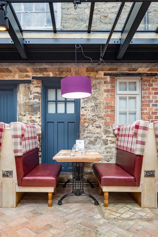 Olney The Bull Hotel المظهر الخارجي الصورة